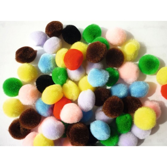 Assortiment de 50 pompons acrylique - 15mm
